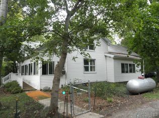 7262 County Road R, Oshkosh, WI 54902