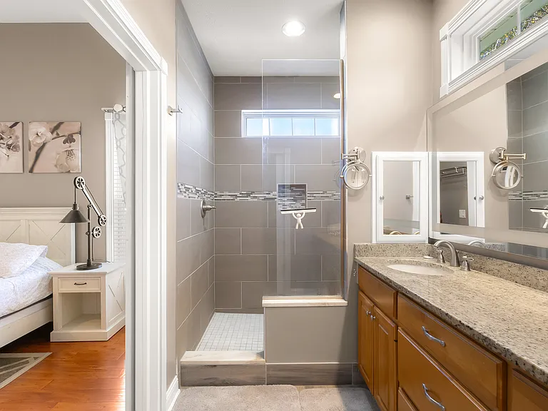 4377 Westminster Pl — Photo 37