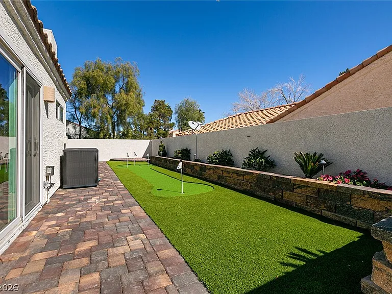 5424 Red Sun Dr — Photo 21