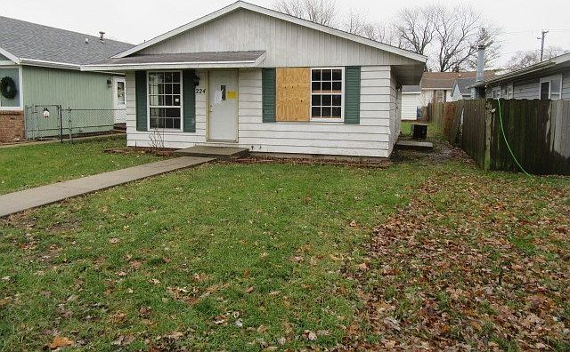 1st image of 224 N Quincy Ave