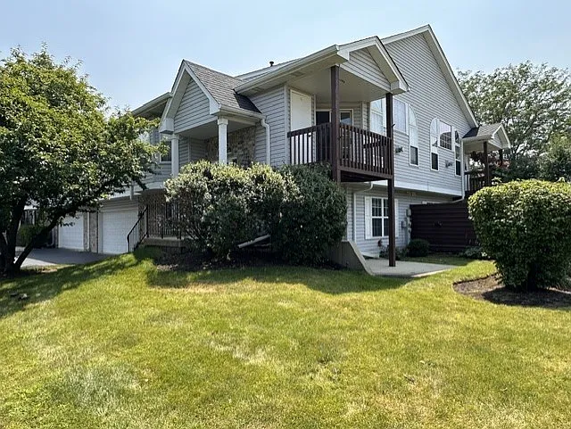 3 bed, 1933 sqft, $3,150 — Photo 2