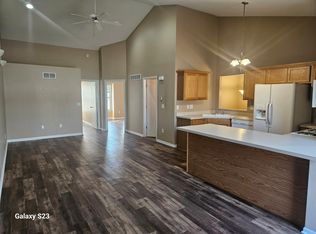 13519 Harvest Way APT I, Poplar Grove, IL 61065