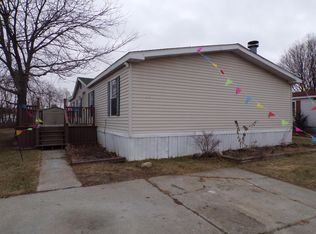 79 Hunters Rill, Lapeer, MI 48446