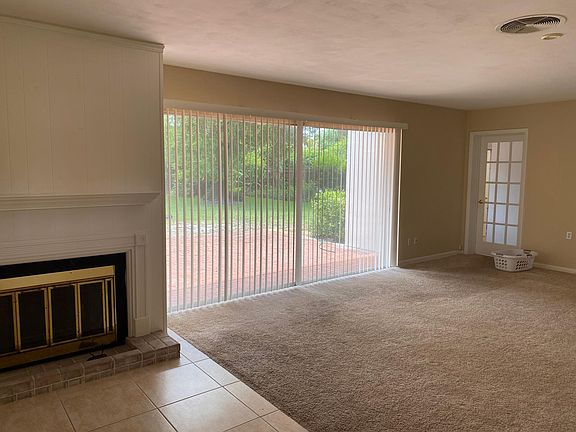 5th image of 507 Gardenia St
