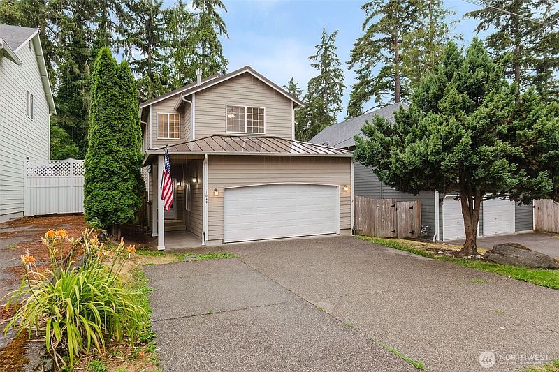 2nd image of 1649 NE Harvard Avenue
