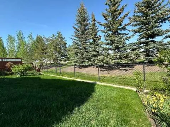 273 W Silverado Plains Close SW, Calgary, AB T2X 0G6