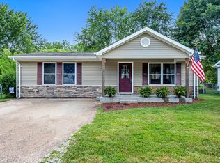 54 Cedar Croft Dr, Pacific, MO 63069