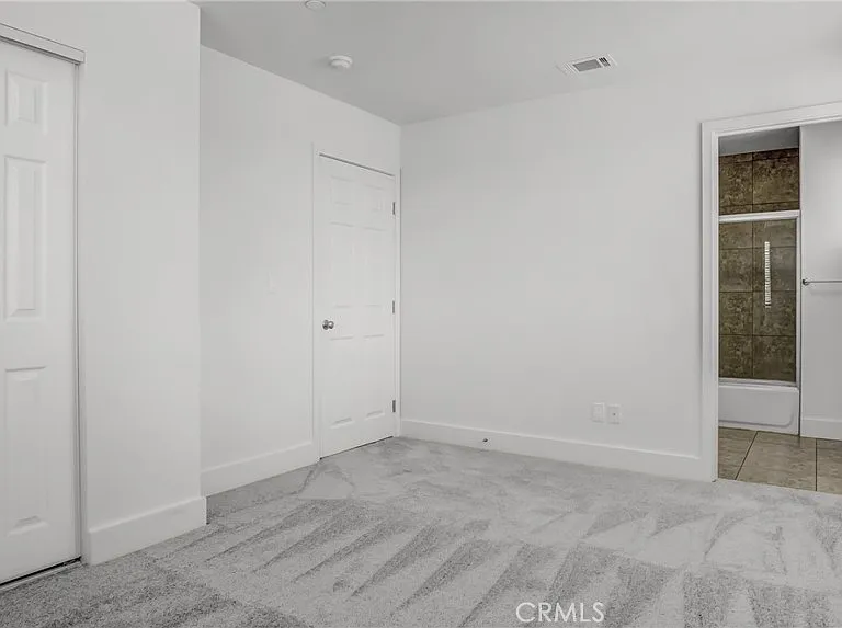 330 E 101st St #330 — Photo 6