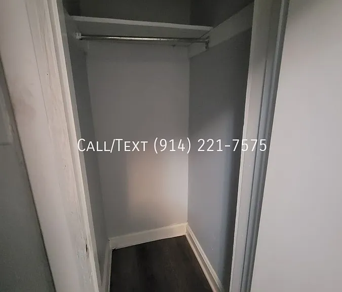 160 Waverly St — Photo 6