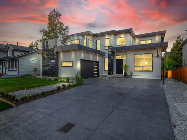 14169 75a Ave, Surrey, BC V3W 6S8