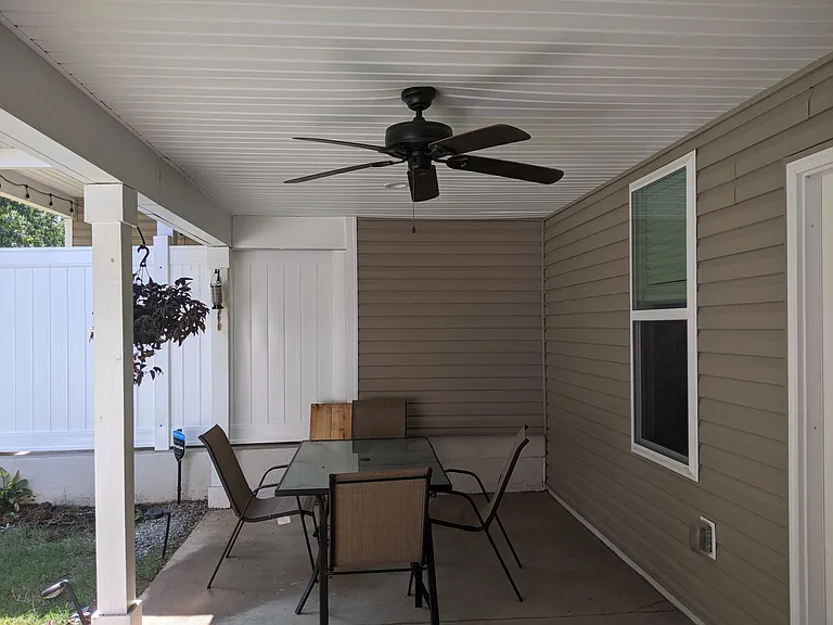 63 Cullen Ct — Photo 9