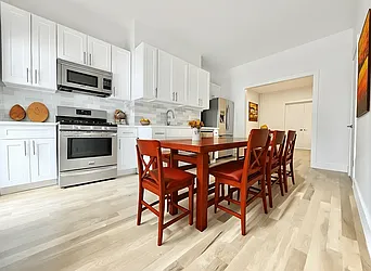 374 Bleecker Street, #1