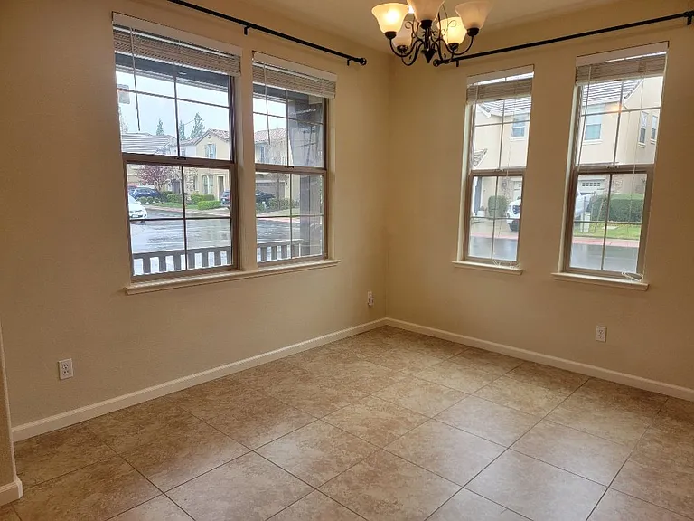 1504 Guzzetti Way — Photo 3
