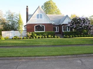 186 W 22nd Ave, Eugene, OR 97405