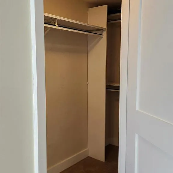 700 W East St #2805 — Photo 18
