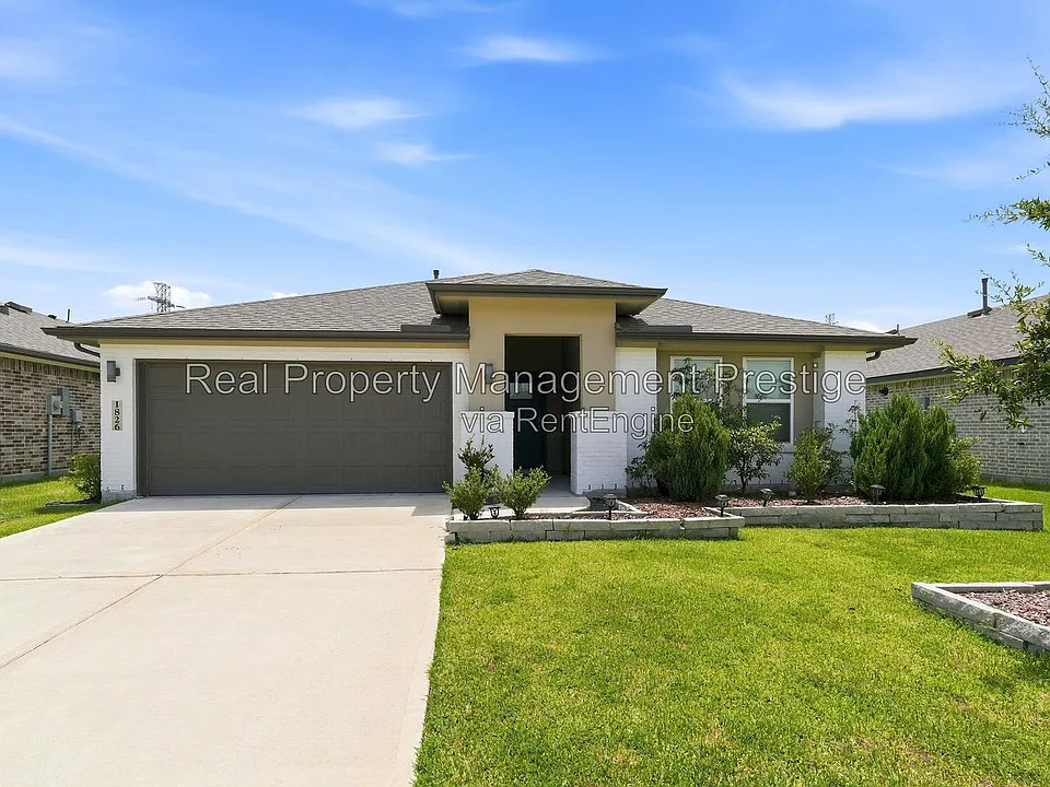 1826 Plantation Pl