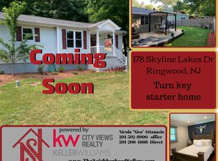 178 Skyline Lakes Dr, Ringwood, NJ 07456