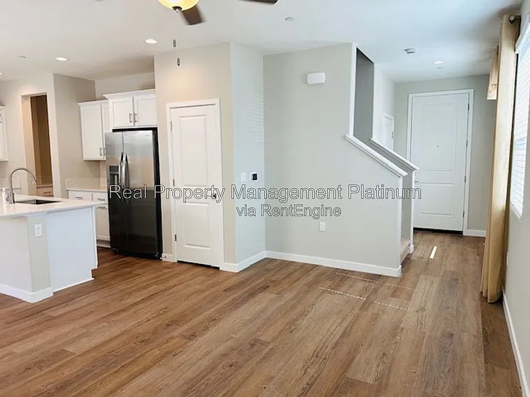 616 Ophelia Ave — Photo 28