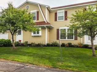 685 Patricks Ln, Webster, NY 14580
