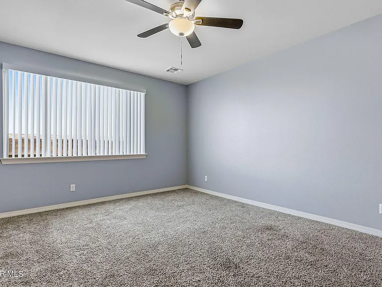 4704 Marisabel Azcarate St — Photo 15