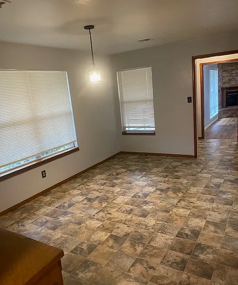 1716 S Webster Dr — Photo 23