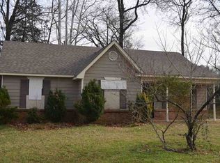 3828 Windermere Dr, Memphis, TN 38128