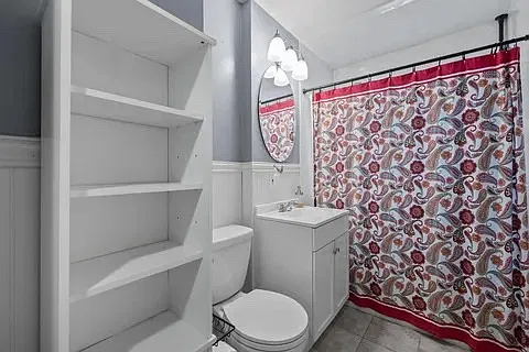 4 bed, 1789 sqft, $3,200 — Photo 3