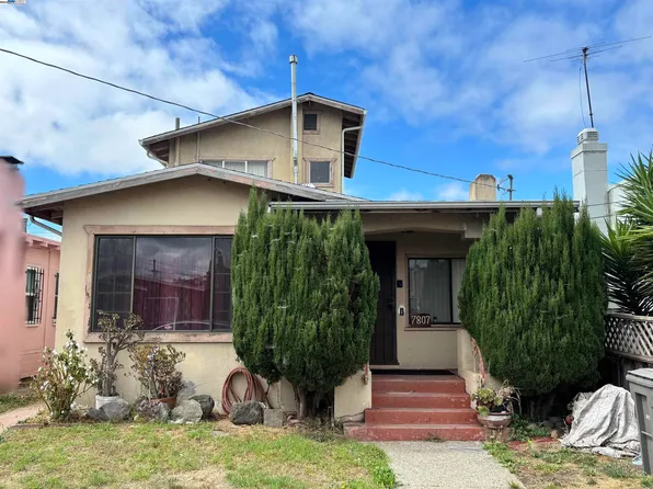 7807 Weld St, Oakland, CA 94621