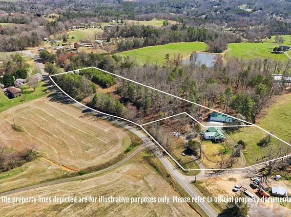 6998 Nobby Lail Rd, Connelly Springs, NC 28612