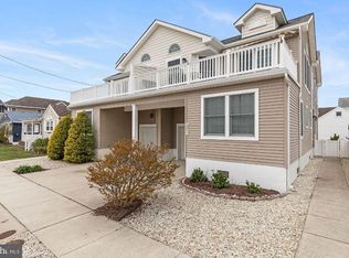 208 E Preston Ave, Wildwood Crest, NJ 08260
