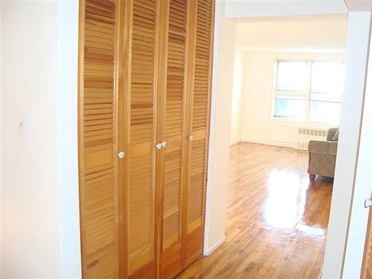 Sold by Benjamin Realty Since 1980 | media 6