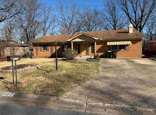 8812 Holiday Dr, Sherwood, AR 72120