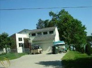 9480 Silverside, South Lyon, MI