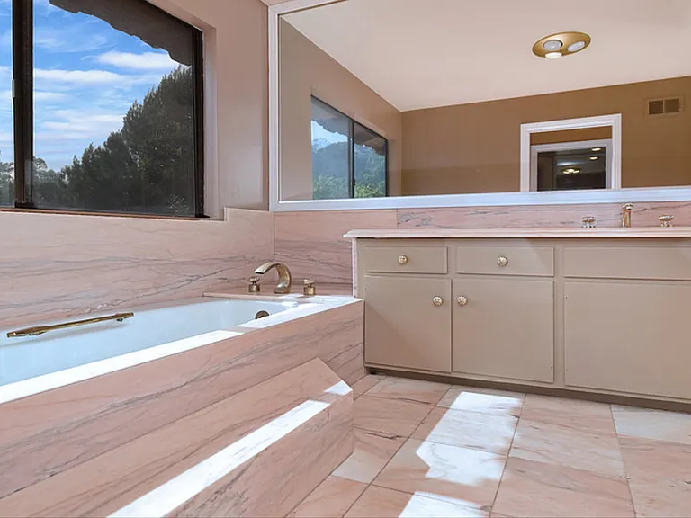 11964 Brentwood Grove Dr — Photo 6