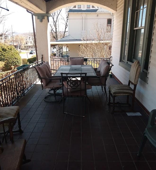 Shared front porch