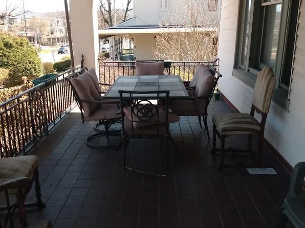 916 Centre Ave APT 3, Reading, PA 19601