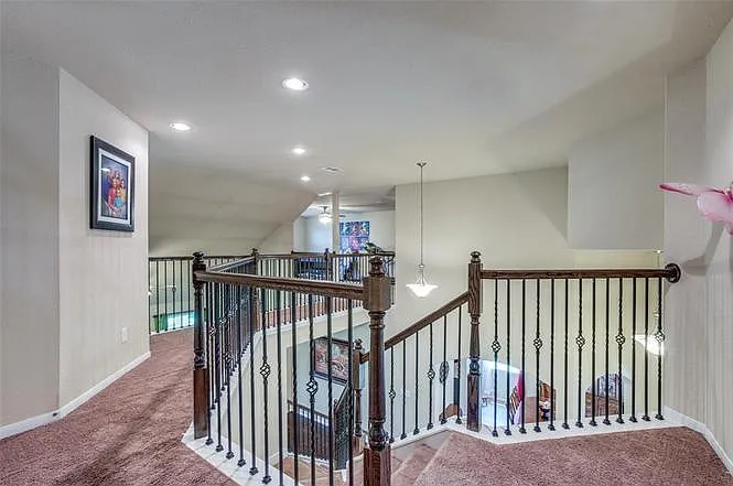 4 bed, 2.5 bath, 3444 sqft, $957 — Photo 4