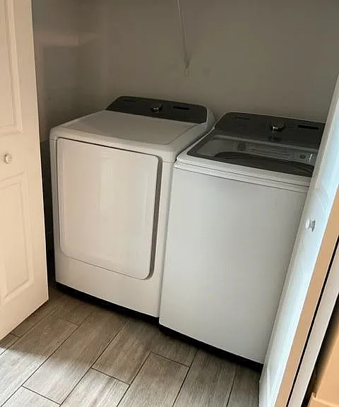 4141 SW 7th Pl #4141 — Photo 9