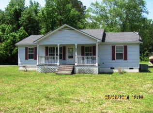 635 Core Point Rd, Blounts Creek, NC 27814