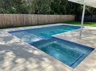 616 E Conference Dr, Boca Raton, FL 33486