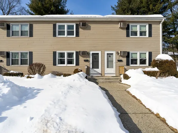 41 South St Unit 11, Easthampton, MA 01027