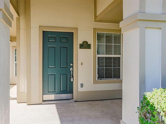4th image of 917 Wenk Ct