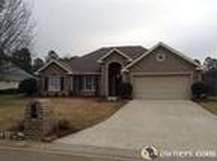 405 Quail Run Dr, Warner Robins, GA 31088