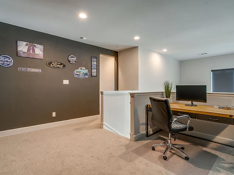 2113 Domingo Dr — Photo 29