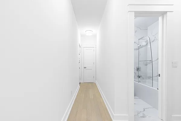 Rented by Platinum Properties | media 11