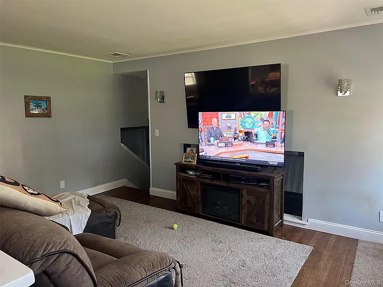 16 Briaroot Dr — Photo 4