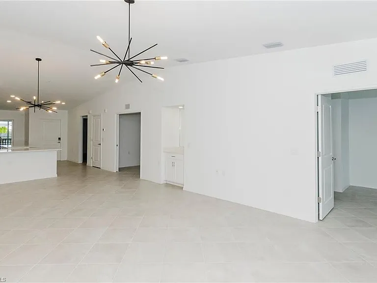5410 Double Eagle Circle Ave #2222 — Photo 20