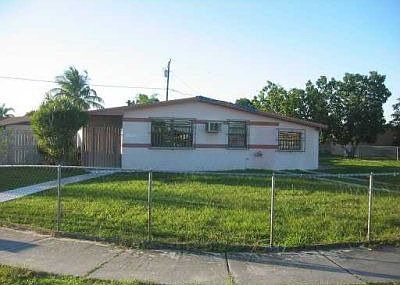 2nd image of 11901 SW 190th St