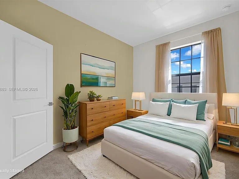 1130 SW 6th Ct — Photo 31