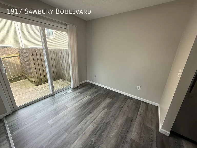 1917 Sawbury Blvd — Photo 10